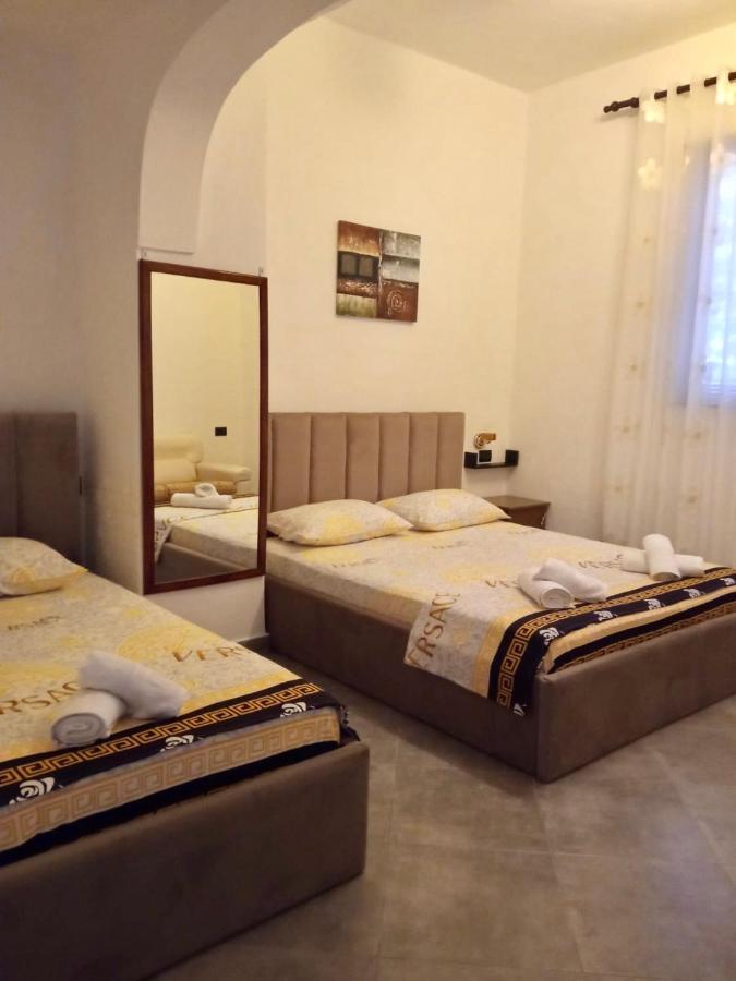 Fati Guest House Durrës 外观 照片