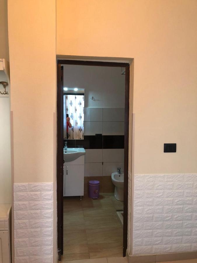 Fati Guest House Durrës 外观 照片