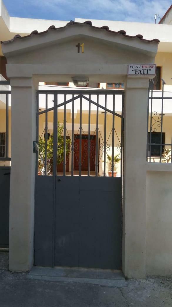 Fati Guest House Durrës 外观 照片
