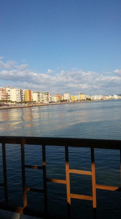 Fati Guest House Durrës 外观 照片